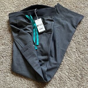 FIGS Kade Cargo Scrub Pants